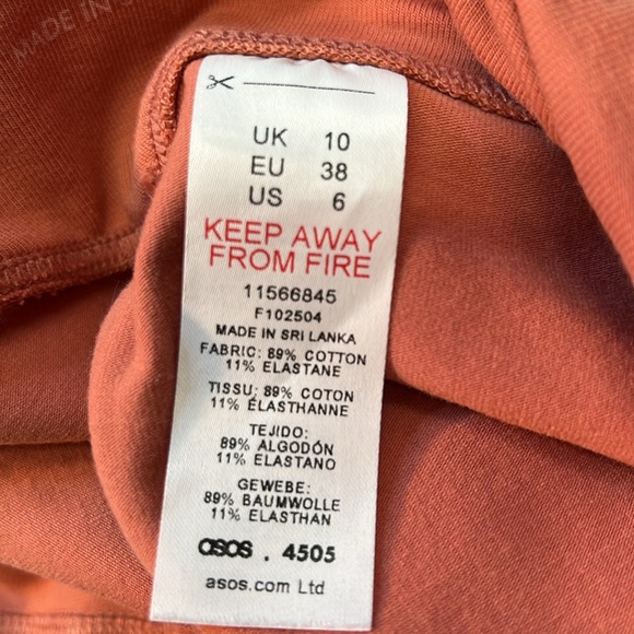 ASOS 4505 Stretch Pull-on Long Shorts. Size 6. EUC. Salmon color. - Picture 5 of 5